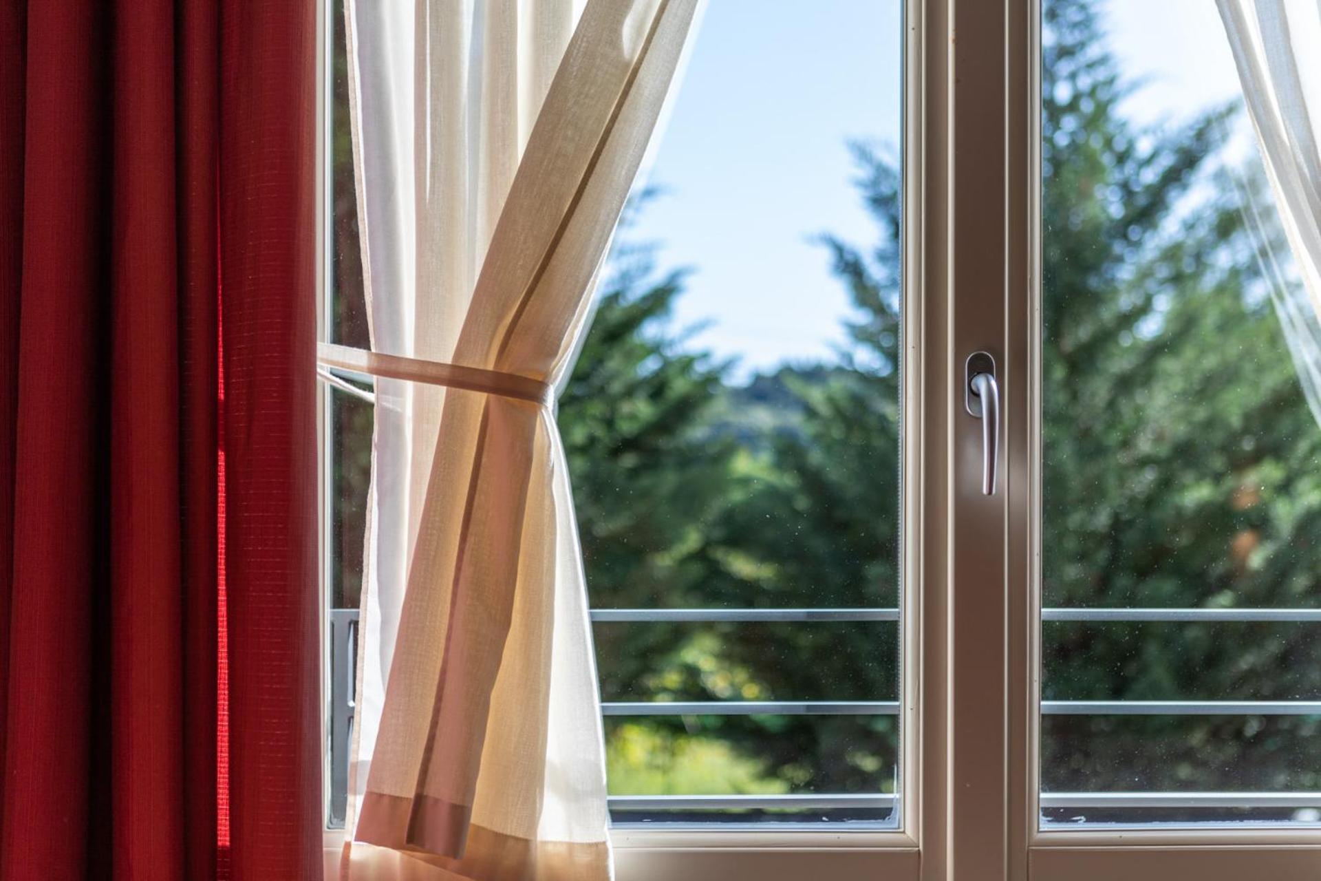 Hotel Cortese Armeno Ruang foto